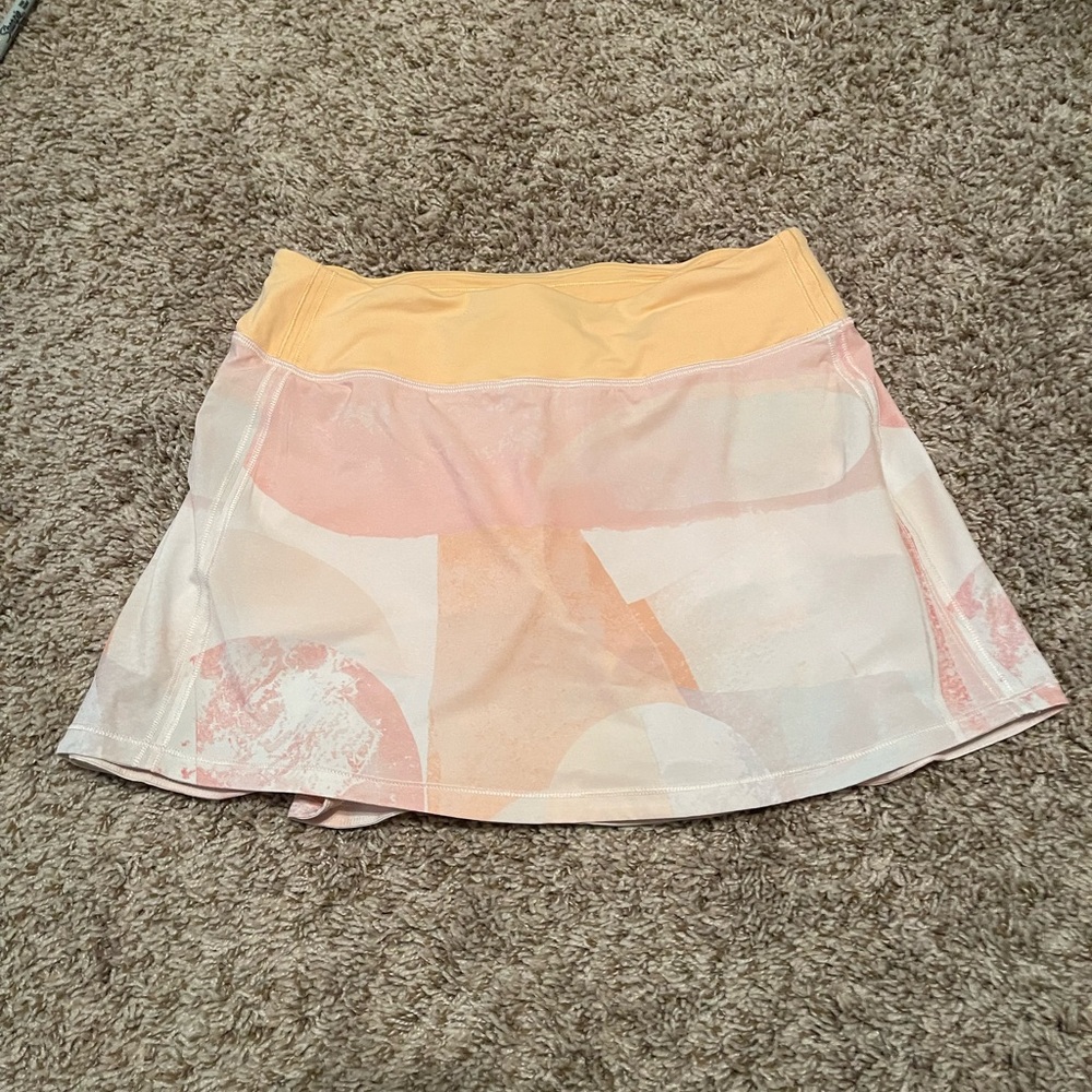 Lululemon size 6 Apricot & Blush athletic skirt
